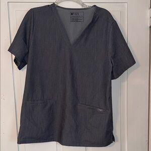 FIGS Scrub Top Women’s Size XL Gray Technical Collection Medical Nurse Doctor